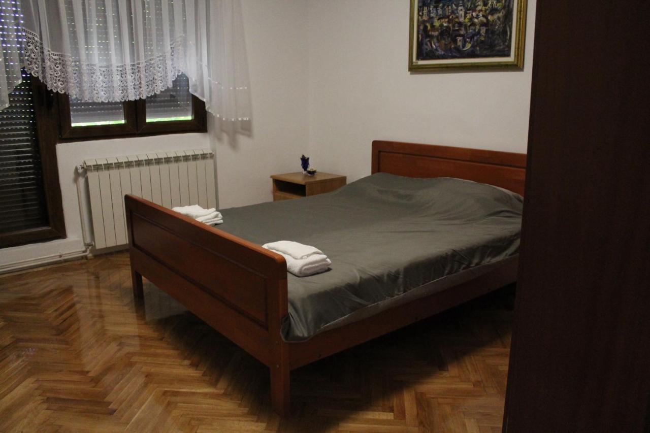 M Apartment Vrsac Bagian luar foto